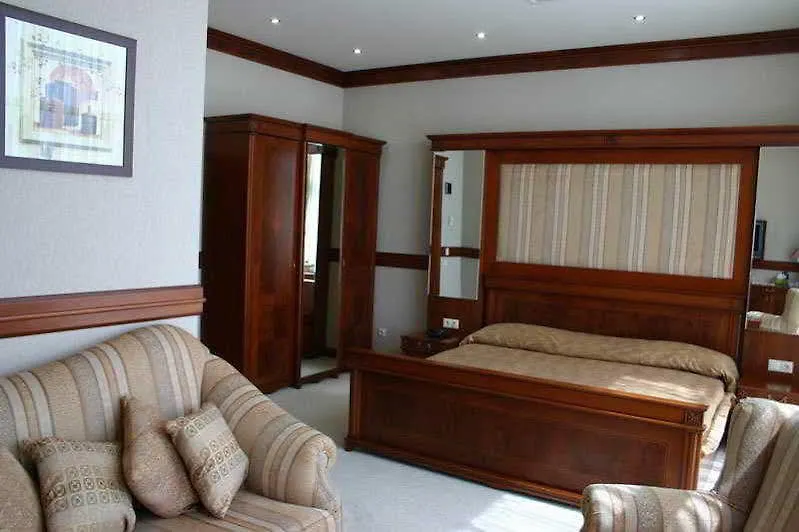 Sun Rise Hotel Baku